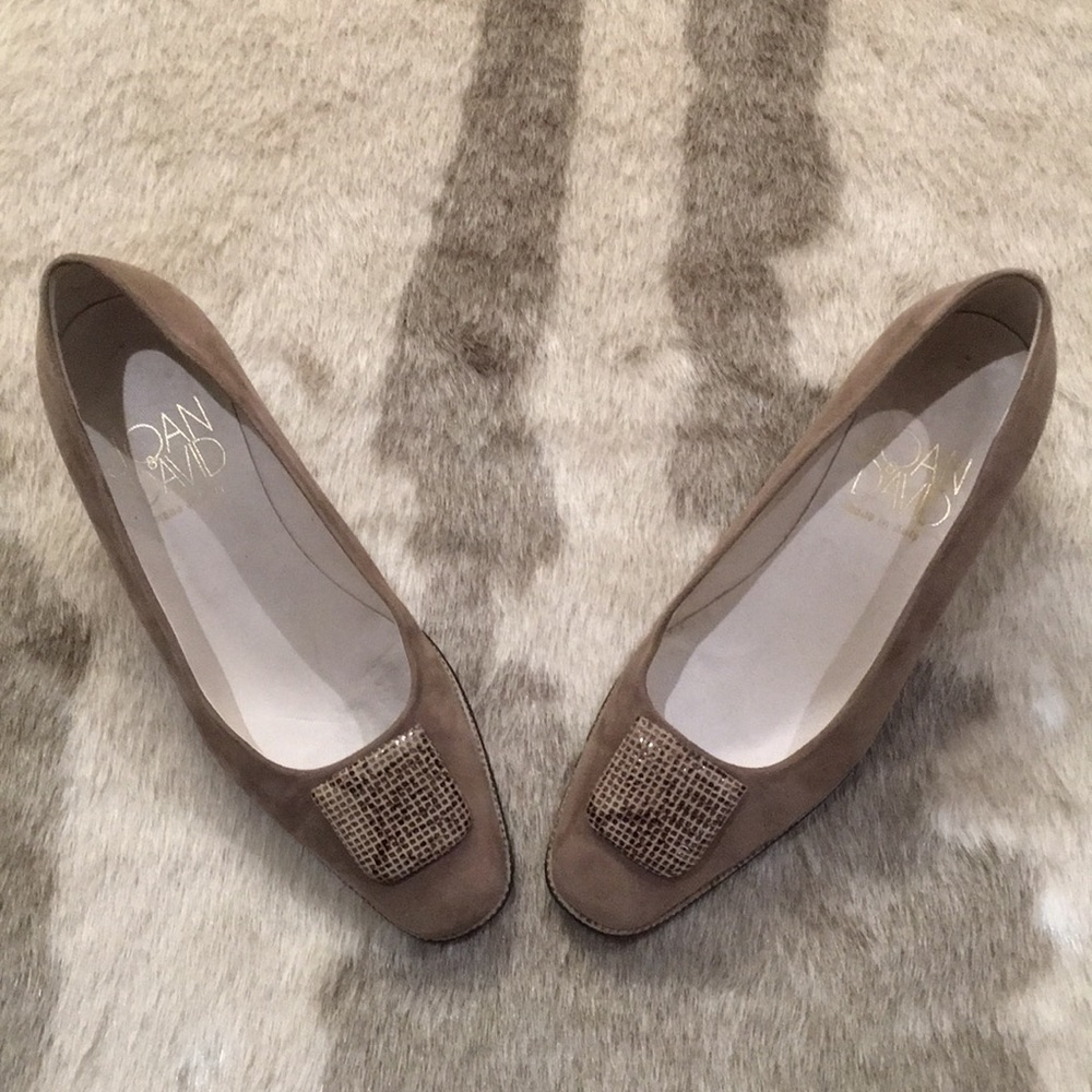 Sz 6 Joan & Davis chunky heeled shoes